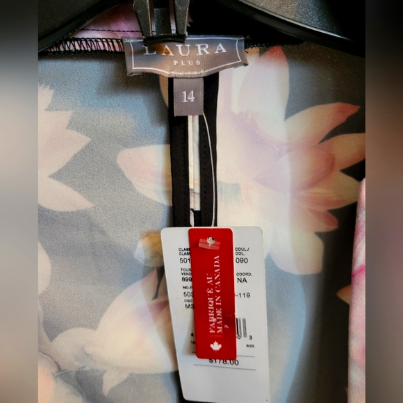 LAURA Women's blazer - Picture 3 of 3